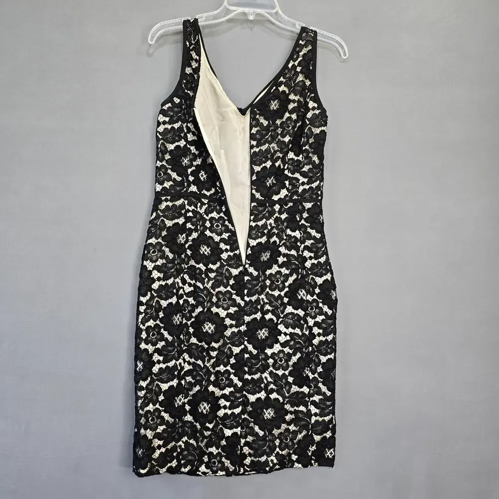 Moschino Back Floral Lace Mini Dress Sleeveless V-Neck Lined Women's Size 4 Zip - Picture 2 of 9